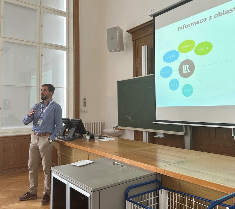 Shimadzu: Jak hledat ty správné informace od Shimadzu - Portály LabRulez - Největší on-line zdroj informací v oblasti analytické chemie (Ivo Novotný, LabRulez)