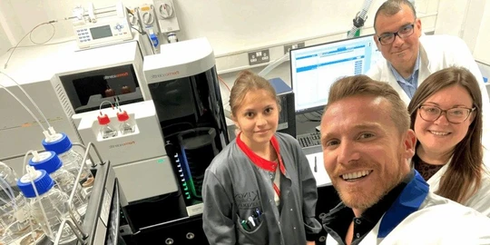 Advancing Drug Analysis with VeriSpray PaperSpray Mass Spectrometry