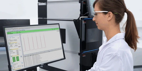 Elevate Your HPLC Performance with a Modern CDS