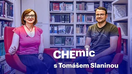 Podcast CHEmic #8 – Solární panely, které dokáží energii zachytit, uchovat i uvolnit, nejsou sci-fi