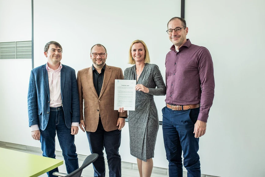 ÚOCHB / Tomáš Belloň: The co-founders of Adalid Sciences (from the left): František Sedlák, Petr Cígler, Klára Grantz Šašková, David Schreib.