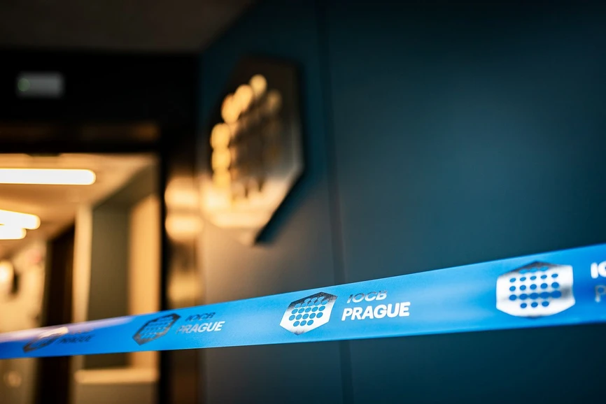 ÚOCHB/Tomáš Belloň: Slavnostní otevření nové budovy v areálu ÚOCHB pro kryogenní elektronovou mikroskopii