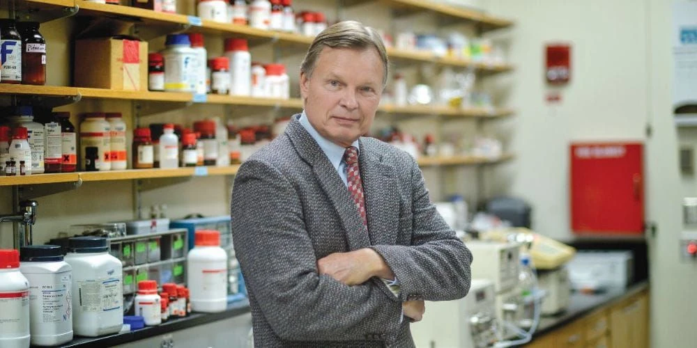 <ul>
<li><strong>Photo:</strong> University of Texas at Arlington: Studies have ramifications for Alzheimer’s drug development, immunotherapies.</li>
</ul>
