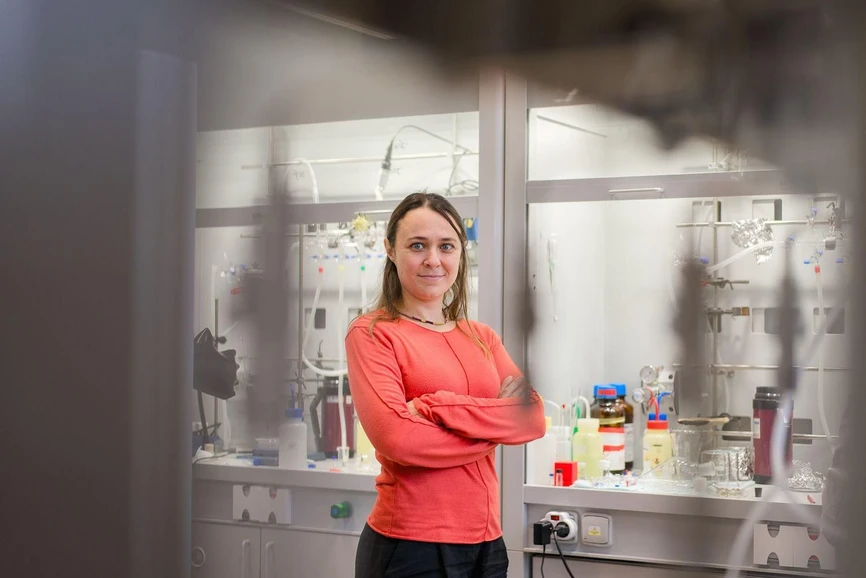 VŠCHT Prague: JUNIOR STAR Grants at UCT Prague: Two talented women from abroad driving innovation in science: Stella Gonsales
