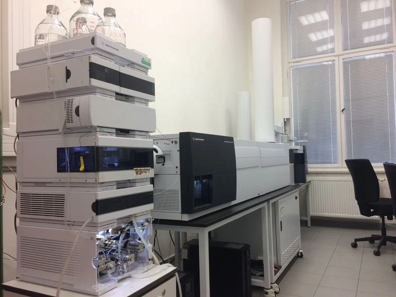 VŠCHT/ÚAPV: Agilent 6560 Ion Mobility Q-TOF LC/MS (Agilent Technologies)