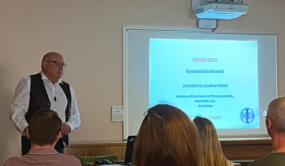 Vitatox 2021: Tajemství lidské moči (doc. Ing. Aleš Horna, CSc.)