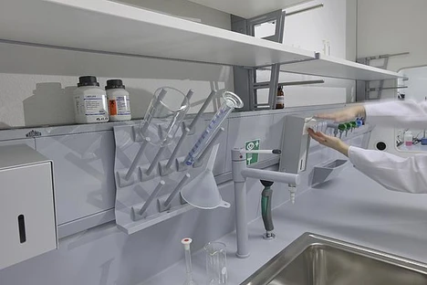 WALDNER - Laboratorní nábytek