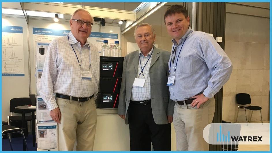 Watrex: Fig. 11: Milan Minárik (center) and Marek Minárik (right) with Prof. Barry L. Karger (left) presenting the Watrex Streamline™ series at the HPLC 2017 conference in Prague.