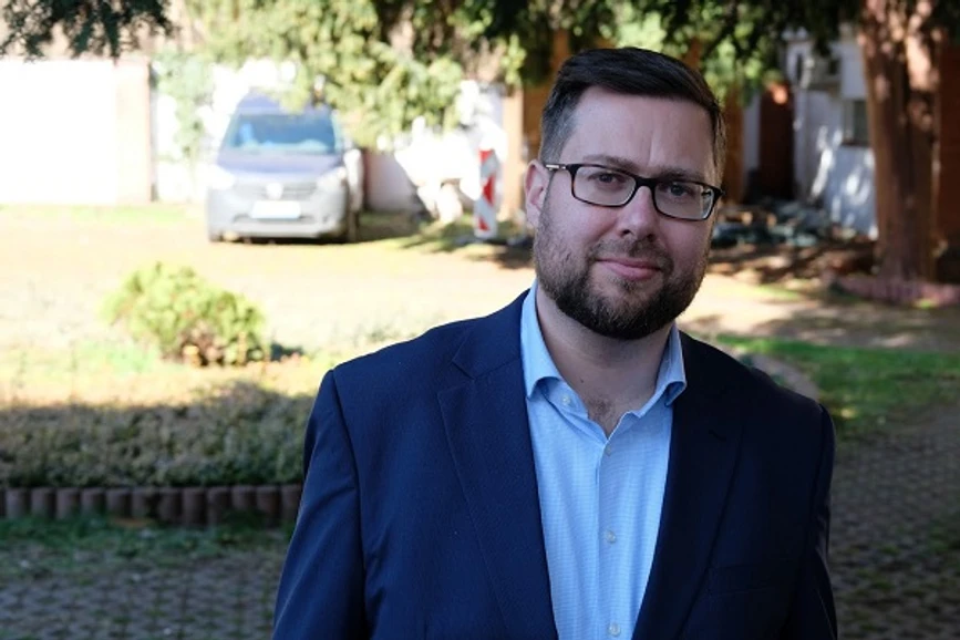 <p>Vědavýzkum.cz: Jiří Nantl: Snažím se věci propojovat na makroúrovni</p>