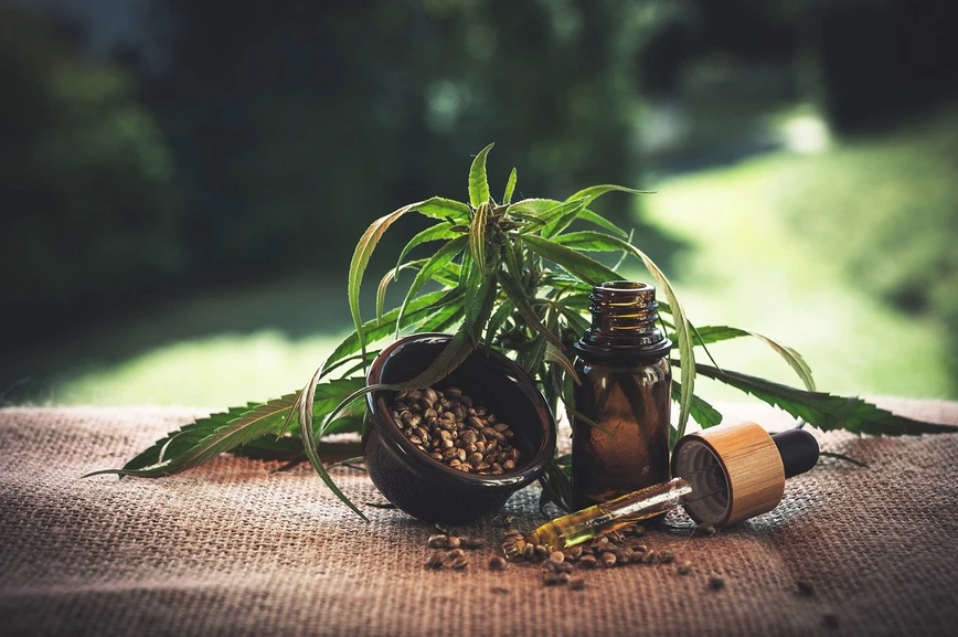Pixabay/Julia Teichmann: One Instrument, Two Analyses: Residual Solvents & Terpenes on the Agilent Intuvo 9000 GC/MS System